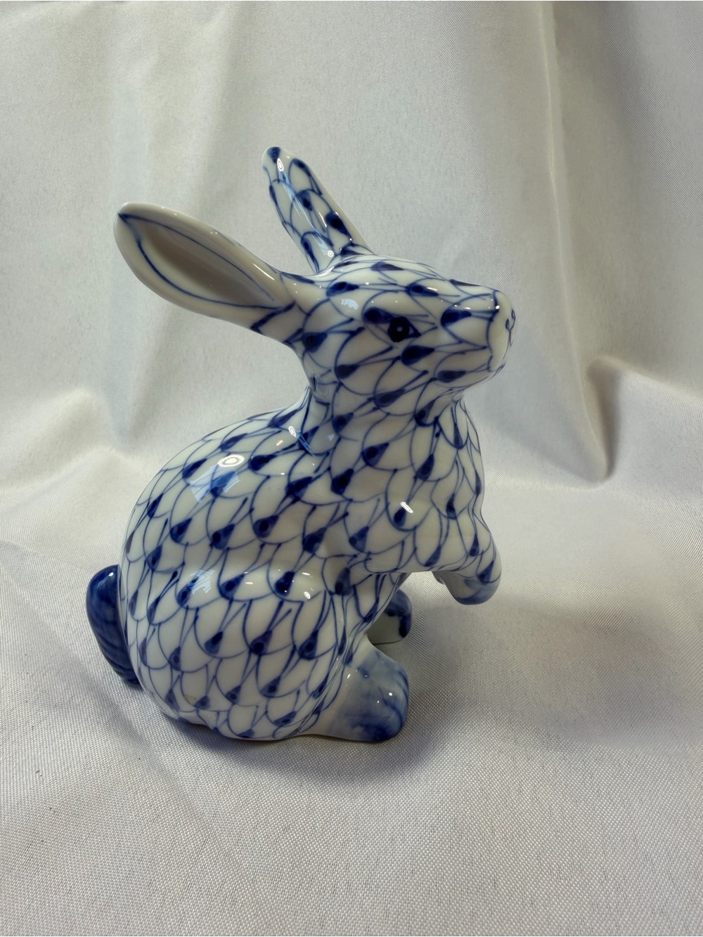 Vintage Herend Style Blue & White Fishnet Porcelain Bunny, Andrea By Sadek